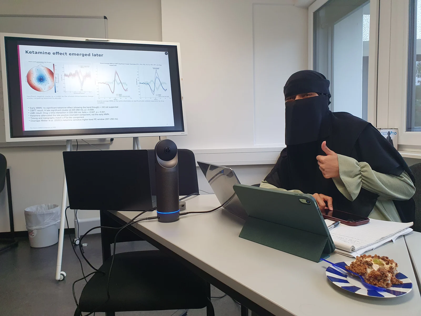 Escha presents her thesis
