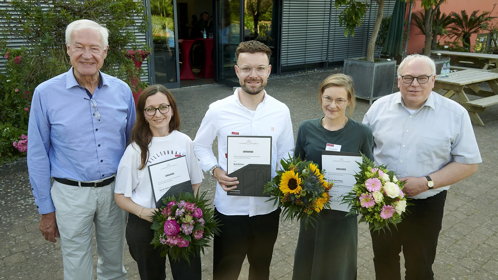 Lilian receiving the First Prize for Good Academic Teaching. Photo copyright: Uwe Lewandowski.